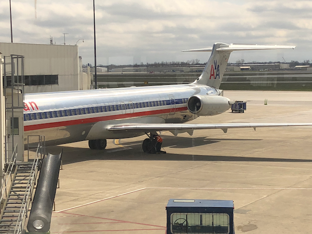 American Airlines N9616G 2018-04-02
